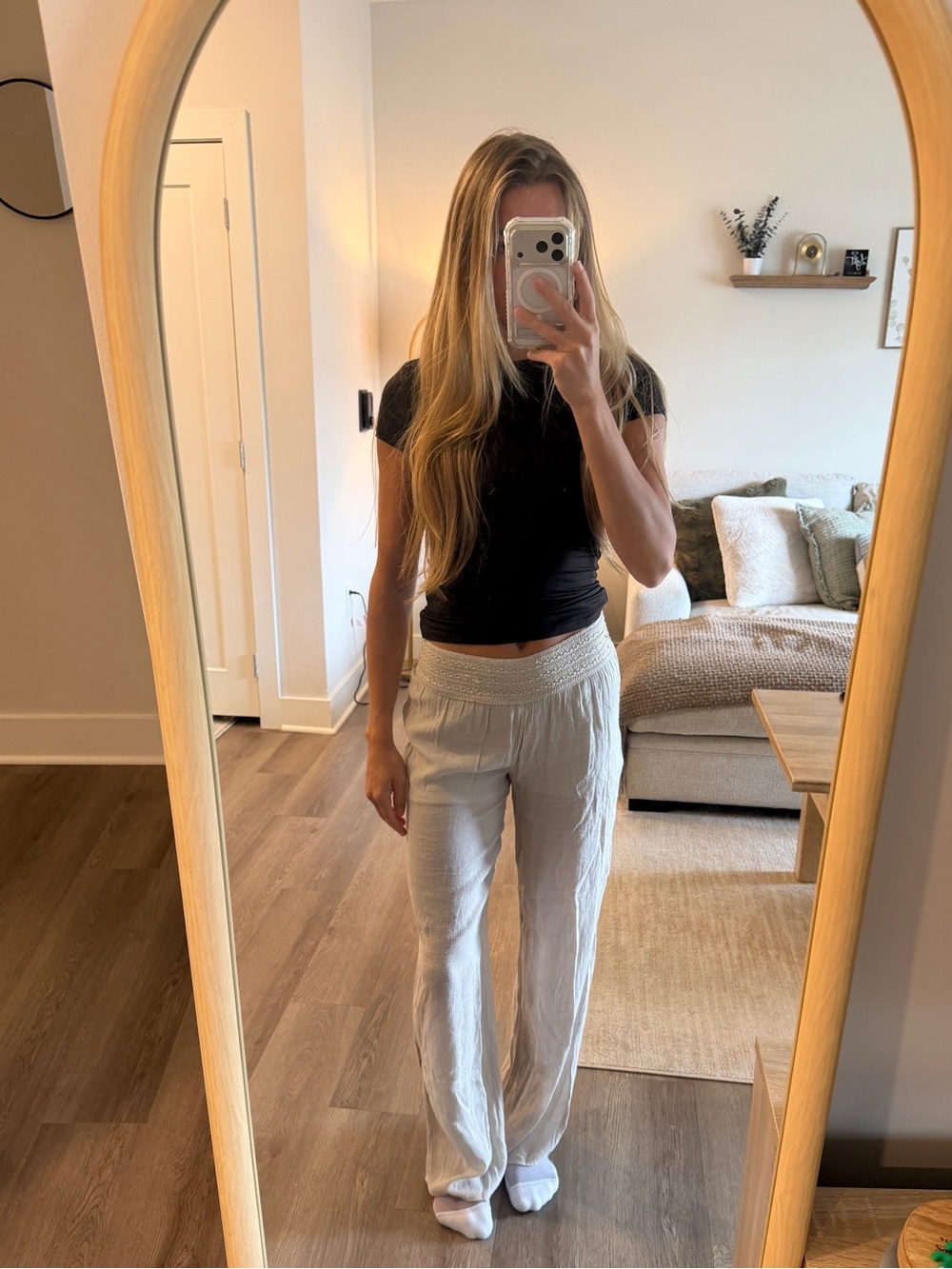 A. Byer Cream Wide-Leg Elastic-Waist Pants